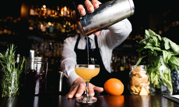 Professional Bartenders For Parties in Massachusetts